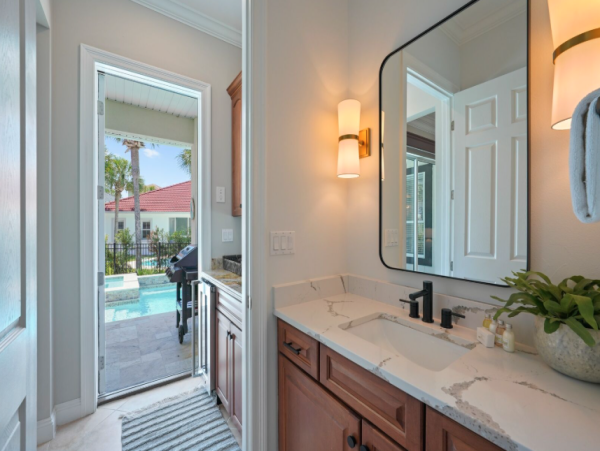 Luxurious Beach House in Destin - Private Pool & Spa